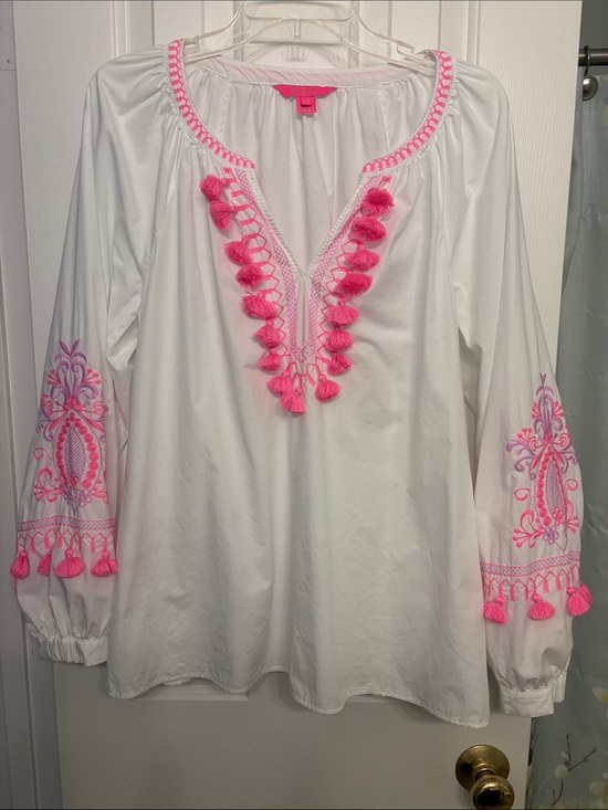 Lilly Pulitzer Tops - Lilly Pulitzer Kadence White  Tunic with Hot Pink Tassel & Embroidery